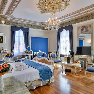 לינה וארוחת בוקר Aba Luxury B E B