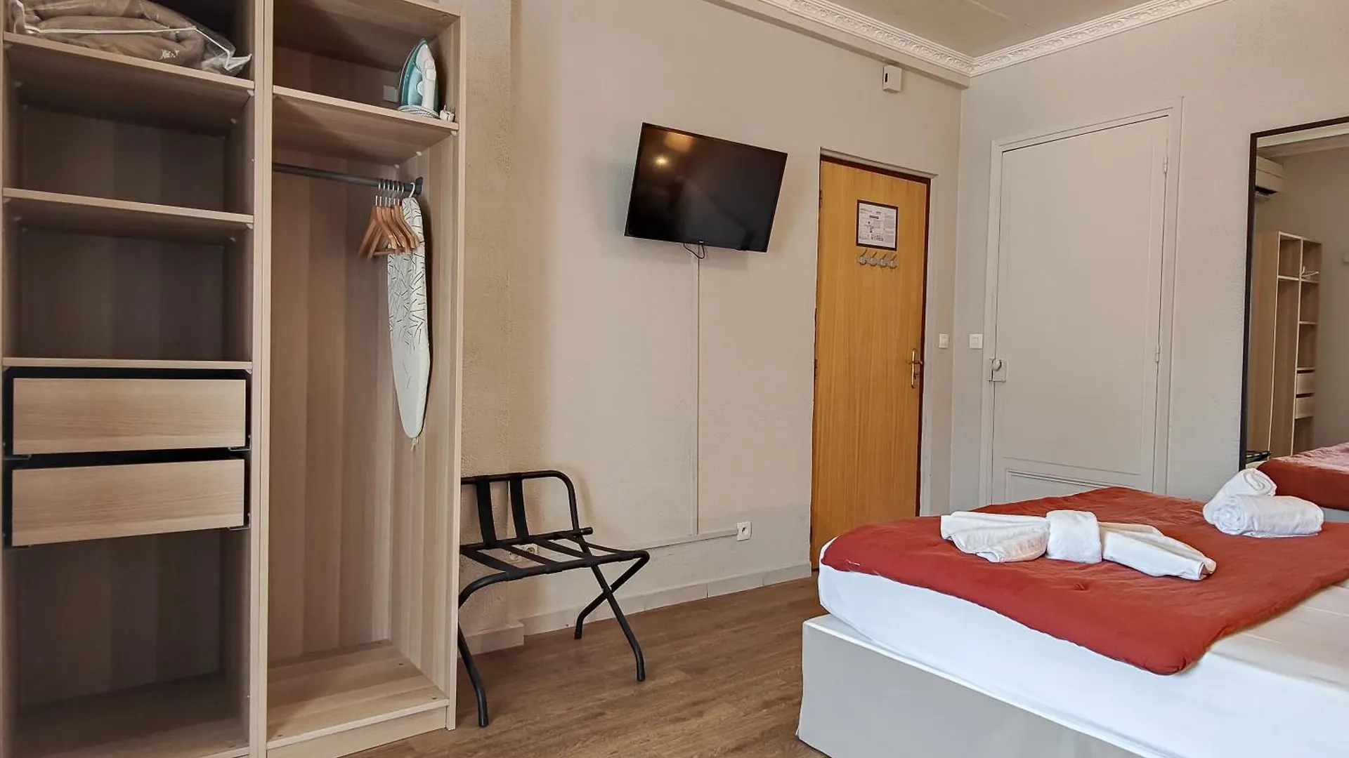 Aparthotel Ammi Nice Massena - Ex Ajoupa 2*,  Frankreich